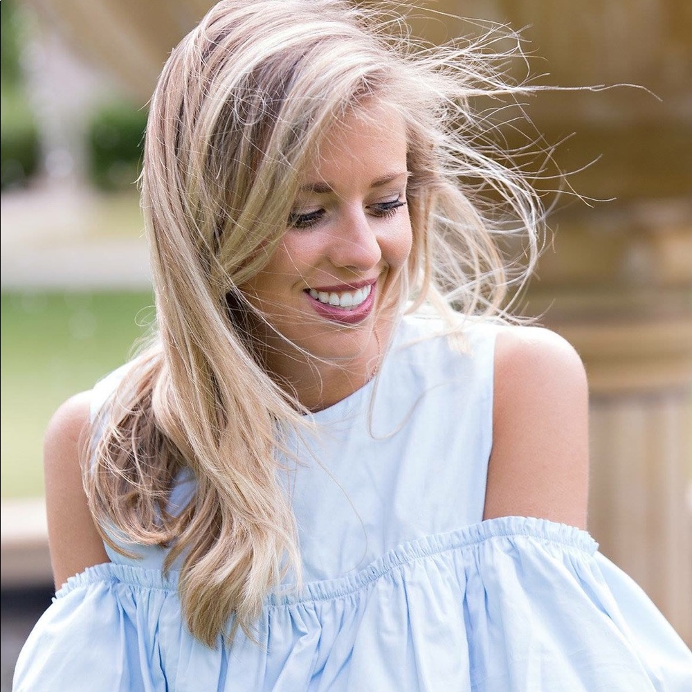 Meet your Posher, Maddie - Picture 1 of 1